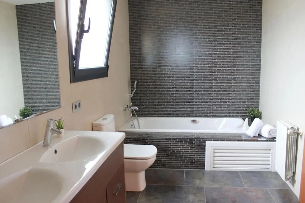 Villa Mediterranea Con Cinco Dormitorios Y Piscina Calonge Spanyolország